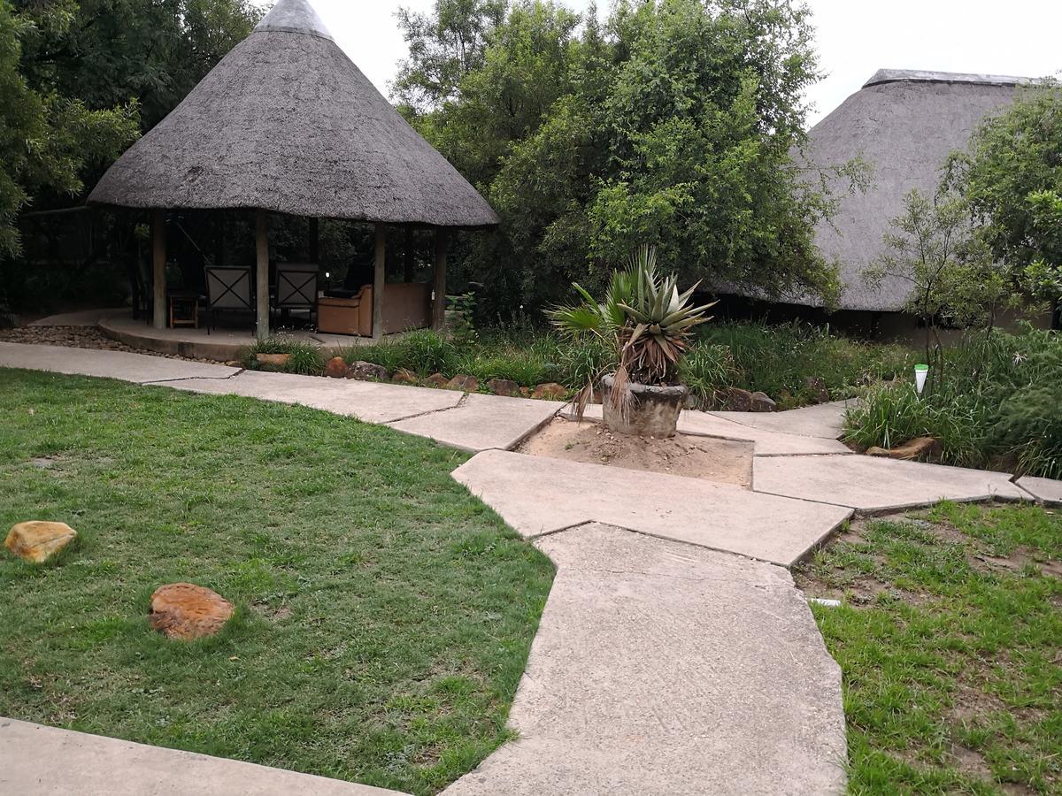 Touch Of Africa Lodge Λανσέρια Εξωτερικό φωτογραφία